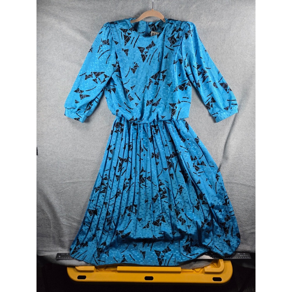 R.E.O. Originals Vintage 80s Dress Women 8 Blue Geometric Pleated Midi Retro